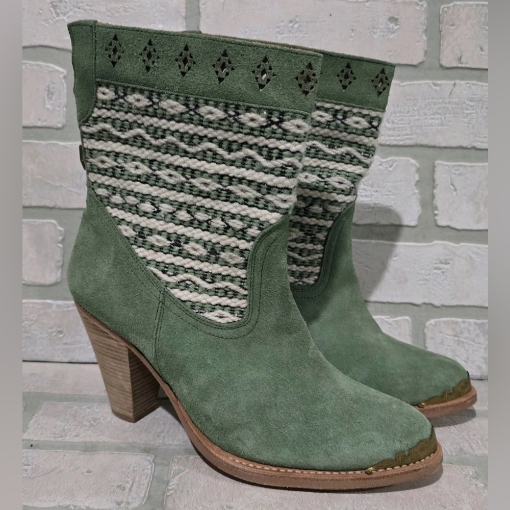 Cobra Society Otto Ankle Sage Green Suede White and Green Textured Shaft size 39 - Picture 2 of 11